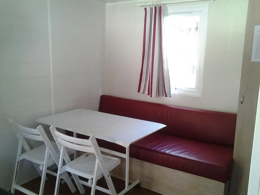 **  Camping L'Adrech Hotel Saint-André-les-Alpes Frankrijk